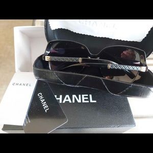 Chanel sunglasses brand new